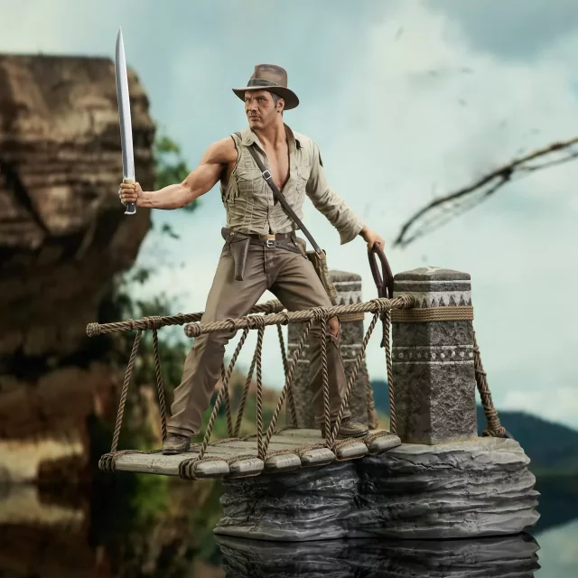 Soška indiana Jones - Indiana Jones and the Temple of Doom Gallery Diorama (DiamondSelectToys)
