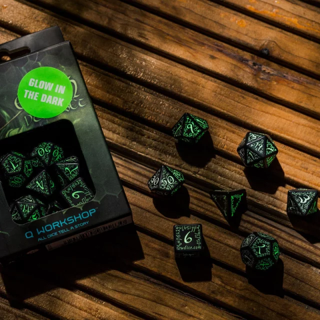 Kostky Elvish - černo-zelené (svítící)