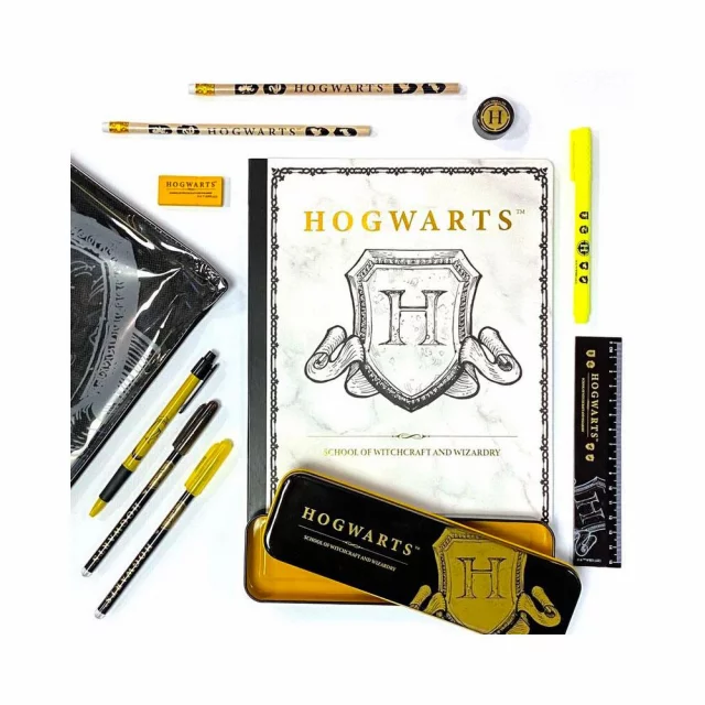 Dárkový set Harry Potter - psací potřeby (penál, propiska, tužka, guma, pravítko, ořezávátko, zápisník)