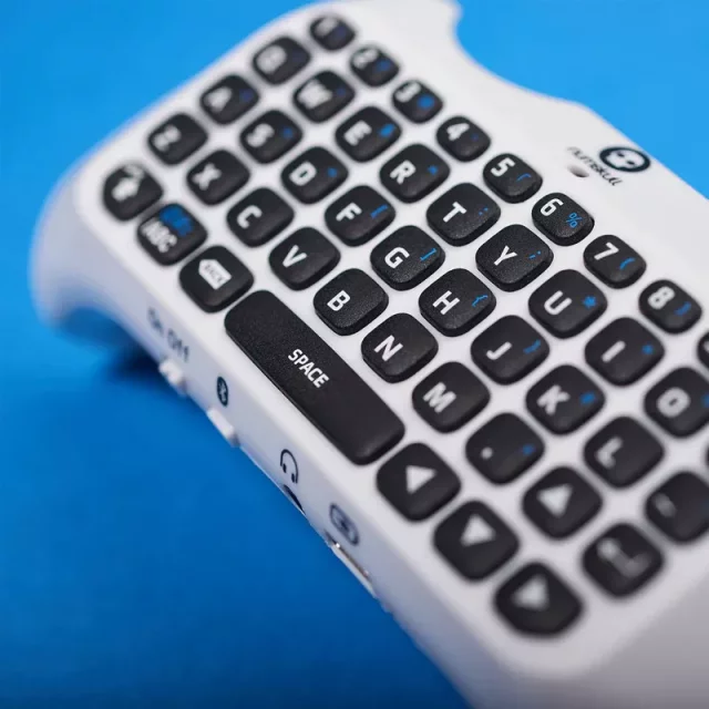 Bezdrátová klávesnice k ovladači PlayStation 5